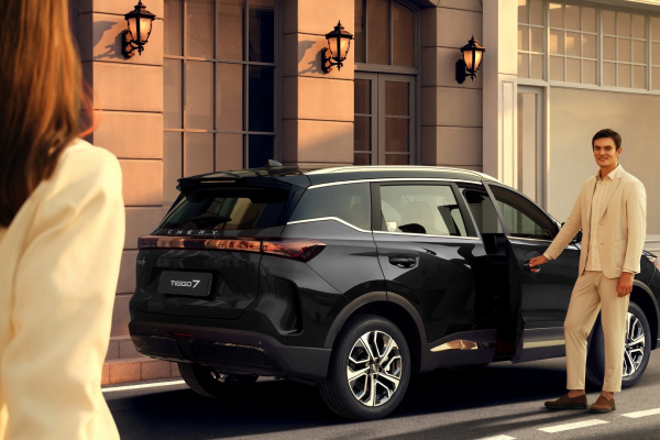 ОБНОВЛЁННЫЙ ДИЗАЙН СЗАДИ